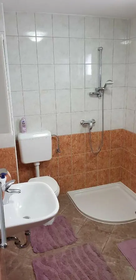Apartament Slatina 13/1 Vir