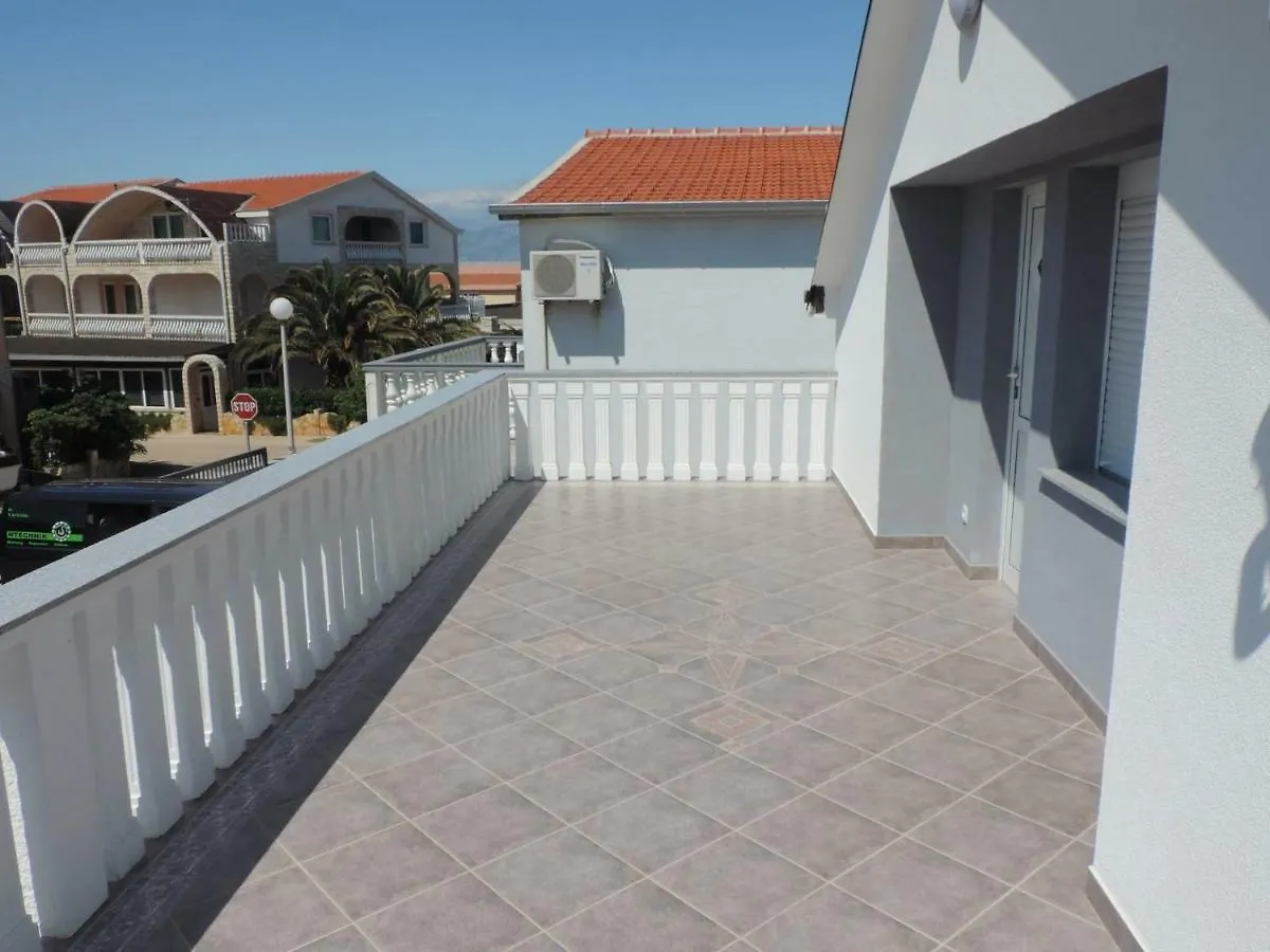 Apartament Slatina 13/1 Vir